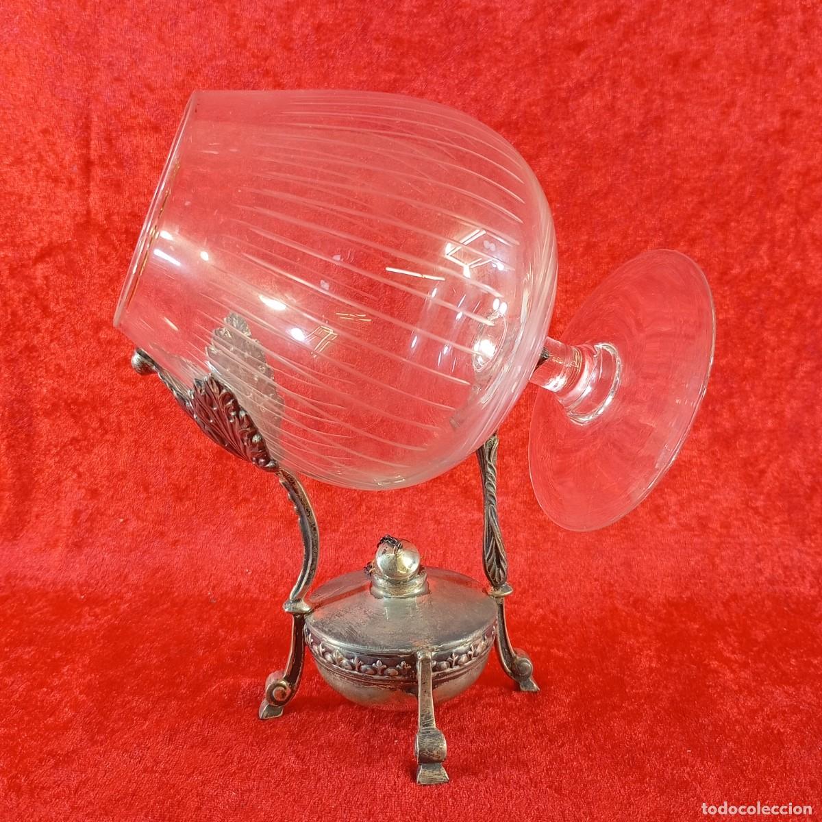 Antig&uuml;edades: CALIENTACOPAS DE BRANDY O CO&Ntilde;AC - QUEMADOR DE MECHERO MET&Aacute;LICO - COOPA DE CRISTAL - 180 X 160 MM