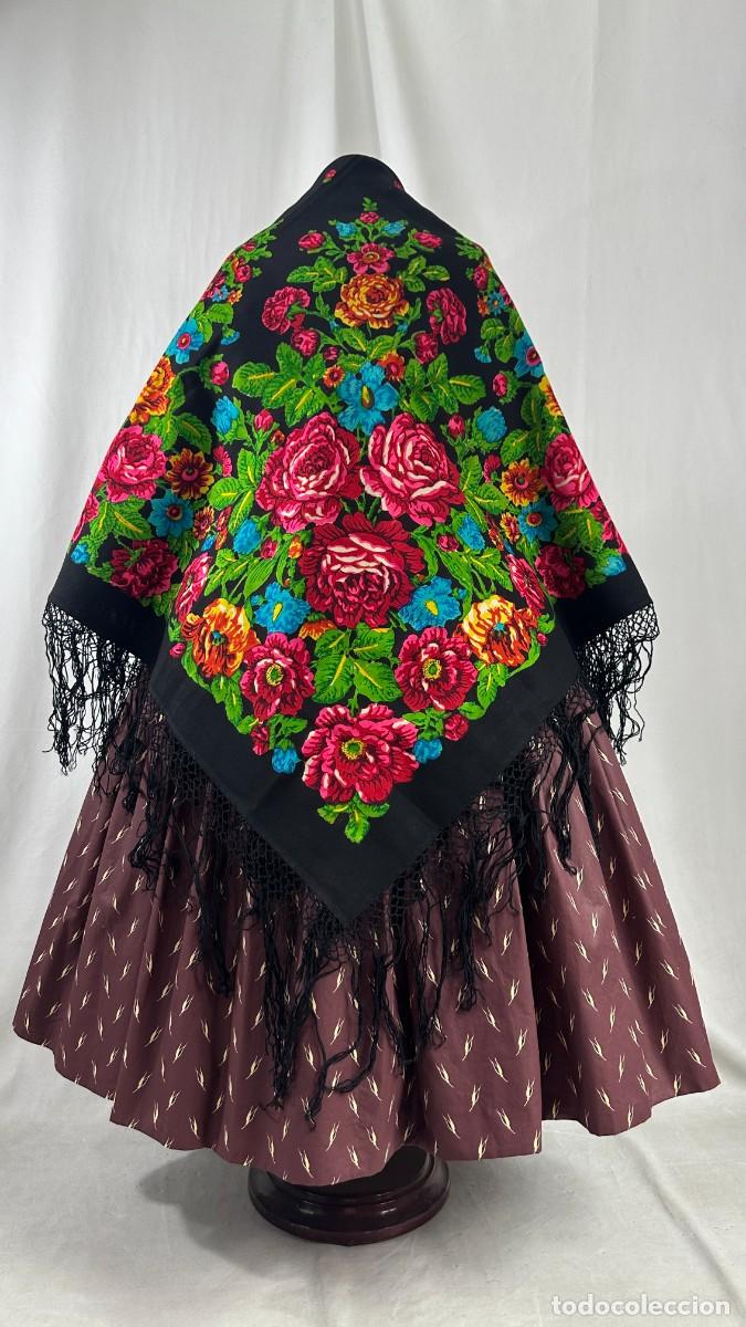 Antig&uuml;edades: Antiguo mant&oacute;n de merino estampado - Foto 1
