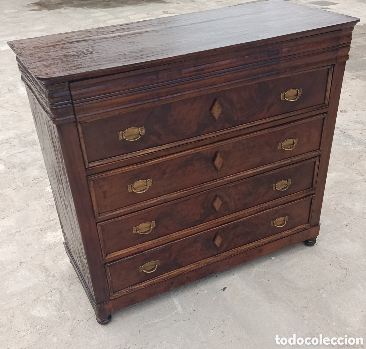 Antig&uuml;edades: C&oacute;moda antigua de madera - Foto 1