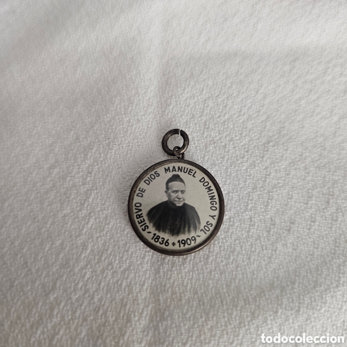 Antig&uuml;edades: Medalla reliquia antigua Manuel domingo y sol