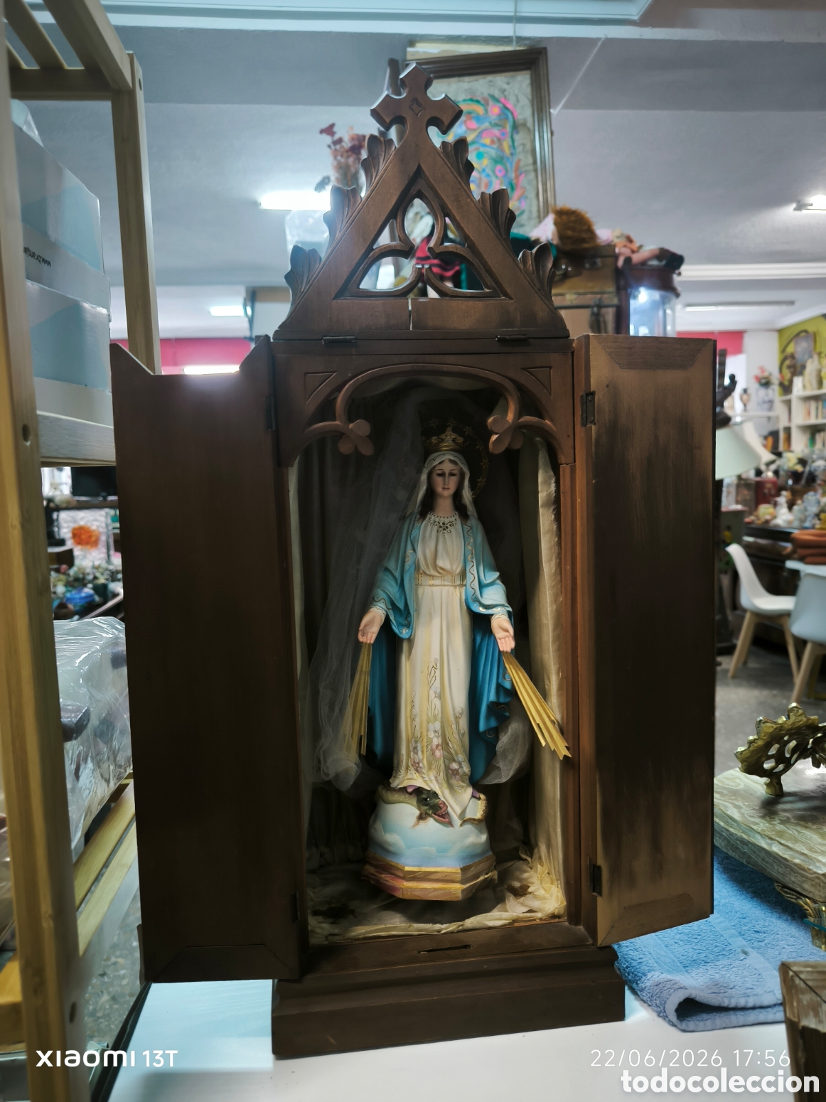 Antig&uuml;edades: Virgen Inmaculada con capilla