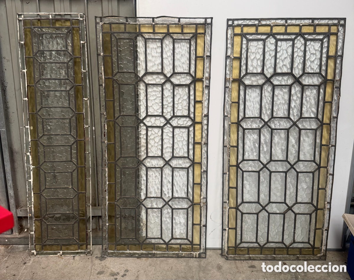 Antig&uuml;edades: 3 Vidrieras Emplomadas Antiguas - Foto 1