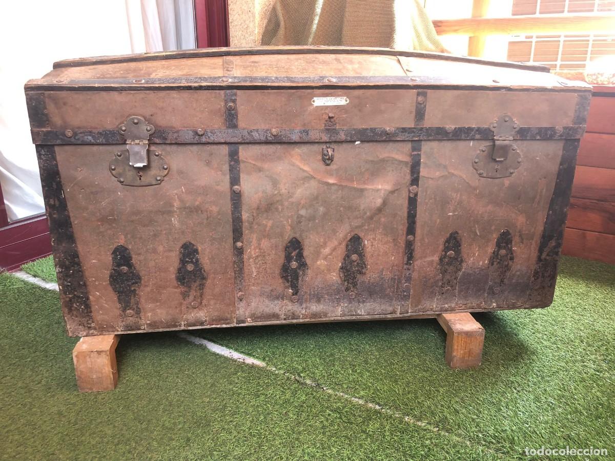 Antig&uuml;edades: Ba&uacute;l del Louis Vuitton espa&ntilde;ol - Foto 1