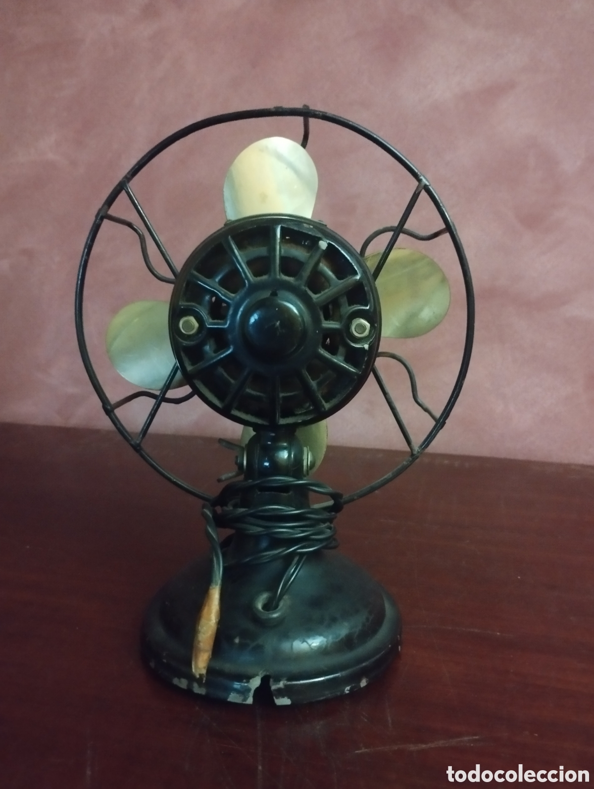 Antig&uuml;edades: Ventilador antiguo de sobremesa - Foto 2