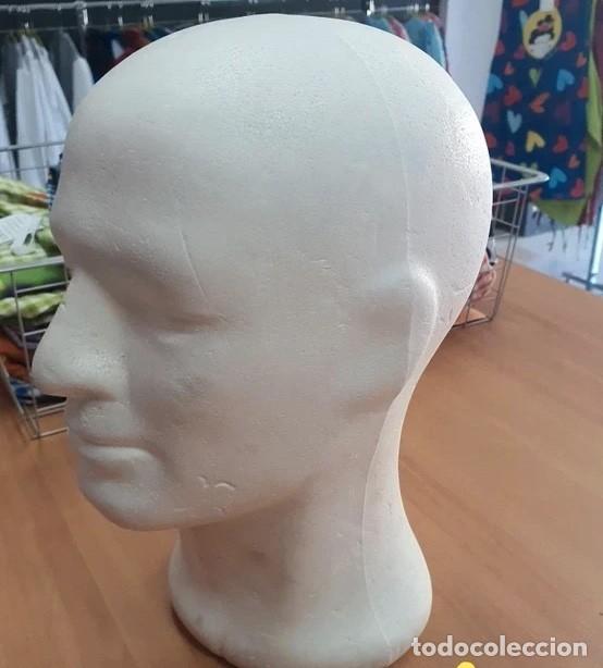 Antig&uuml;edades: Cabeza de Maniqu&iacute; de Corcho/Poliestireno (Masculina, tama&ntilde;o natural)