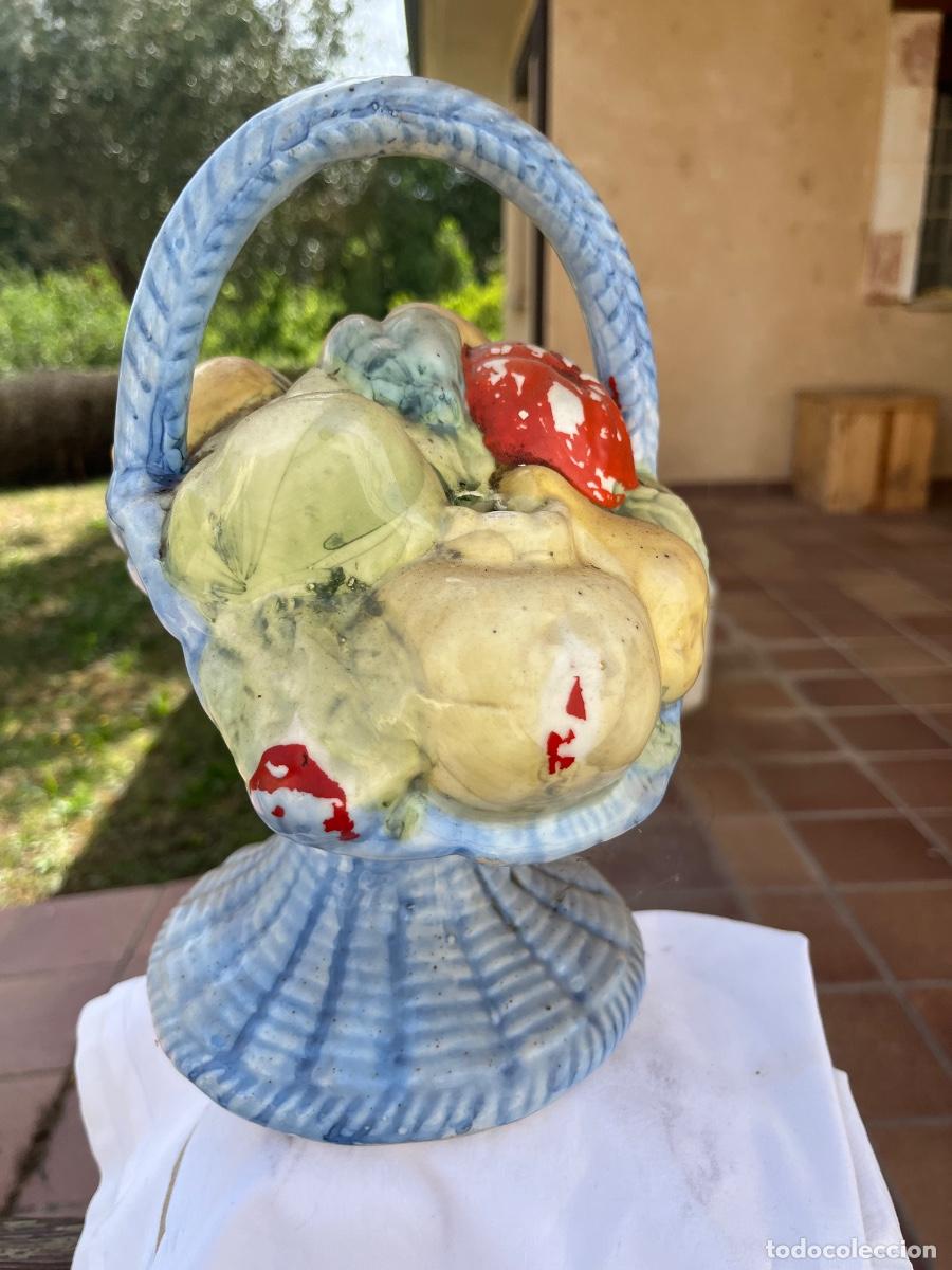 Antig&uuml;edades: Manises, botijo (cesta frutero) - Foto 4