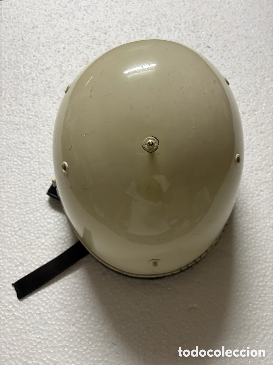 Antig&uuml;edades: CASCO ANTIDISTURBIOS POLIC&Iacute;A NACIONAL