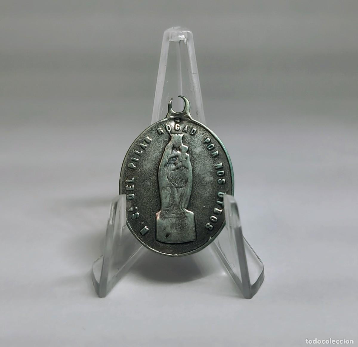 Antig&uuml;edades: Medalla religiosa / Colgante: NUESTRA SE&Ntilde;ORA VIRGEN DEL PILAR. M395