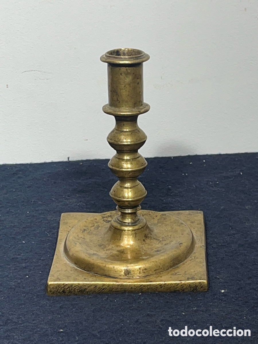 Antig&uuml;edades: Antiguo Candelero de Bronce