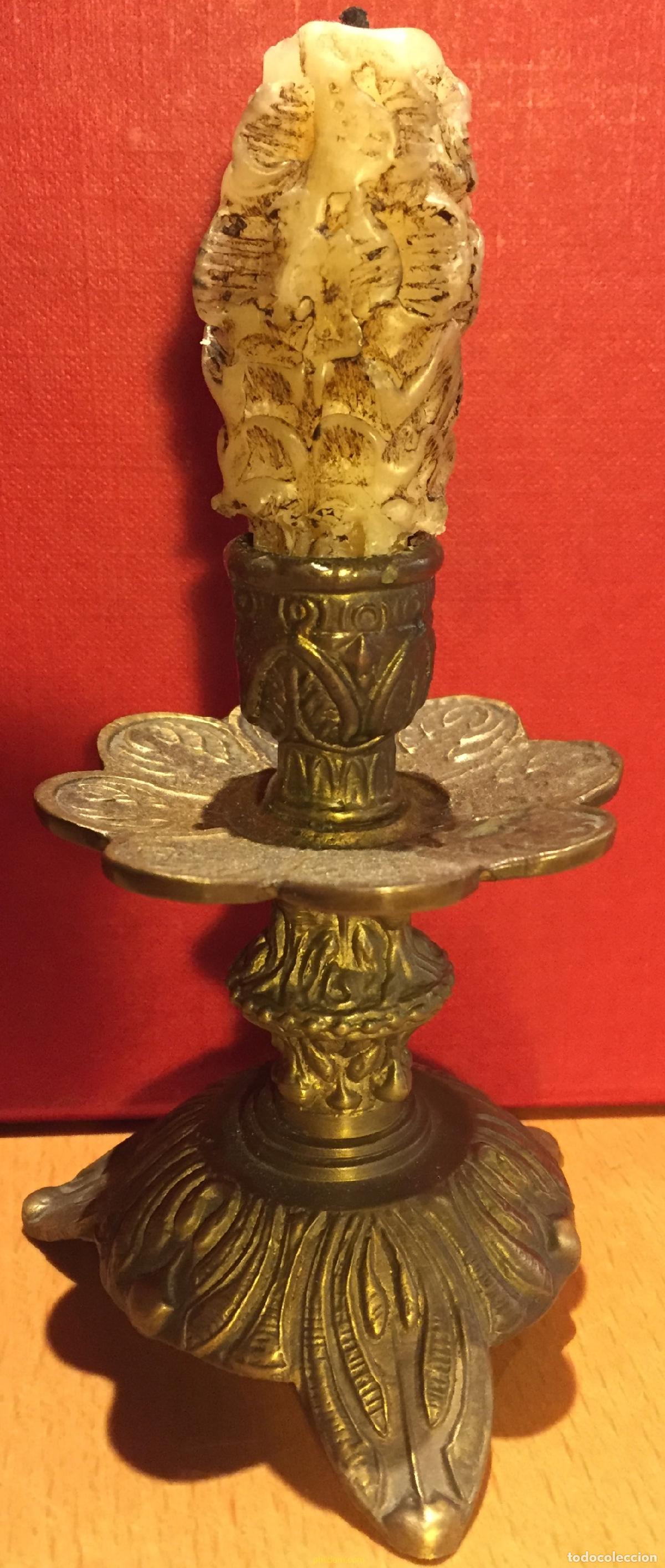 Antig&uuml;edades: CANDELABRO BRONCE 10cm - Foto 2