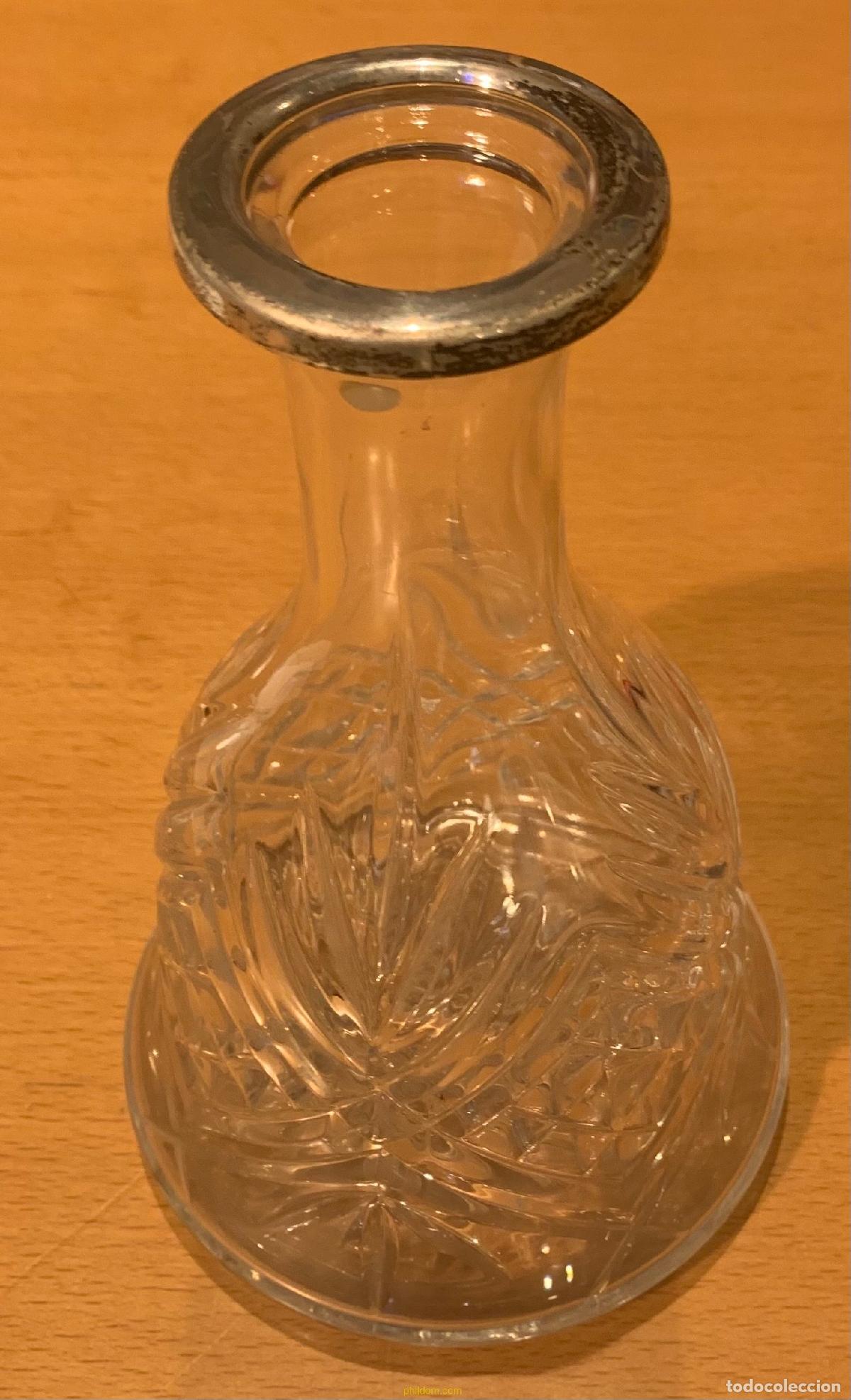 Antig&uuml;edades: BOTELLA LICORERA DE CRISTAL CUELLO DE PLATA - Foto 2