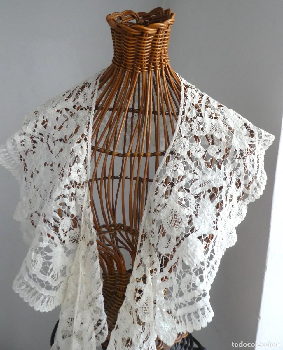 Antig&uuml;edades: GRAN CUELLO DE ENCAJE DE BRUJAS S. XIX - Foto 2