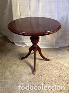 Antig&uuml;edades: Mesa auxiliar de madera para multiuso - Foto 1