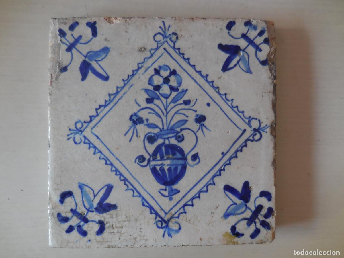 Antig&uuml;edades: AZULEJO. DELFT (HOLANDA). SERIE DECORATIVA DE FLOREROS. MEDIADOS S. XVII. ORIGINAL&iexcl;&iexcl;