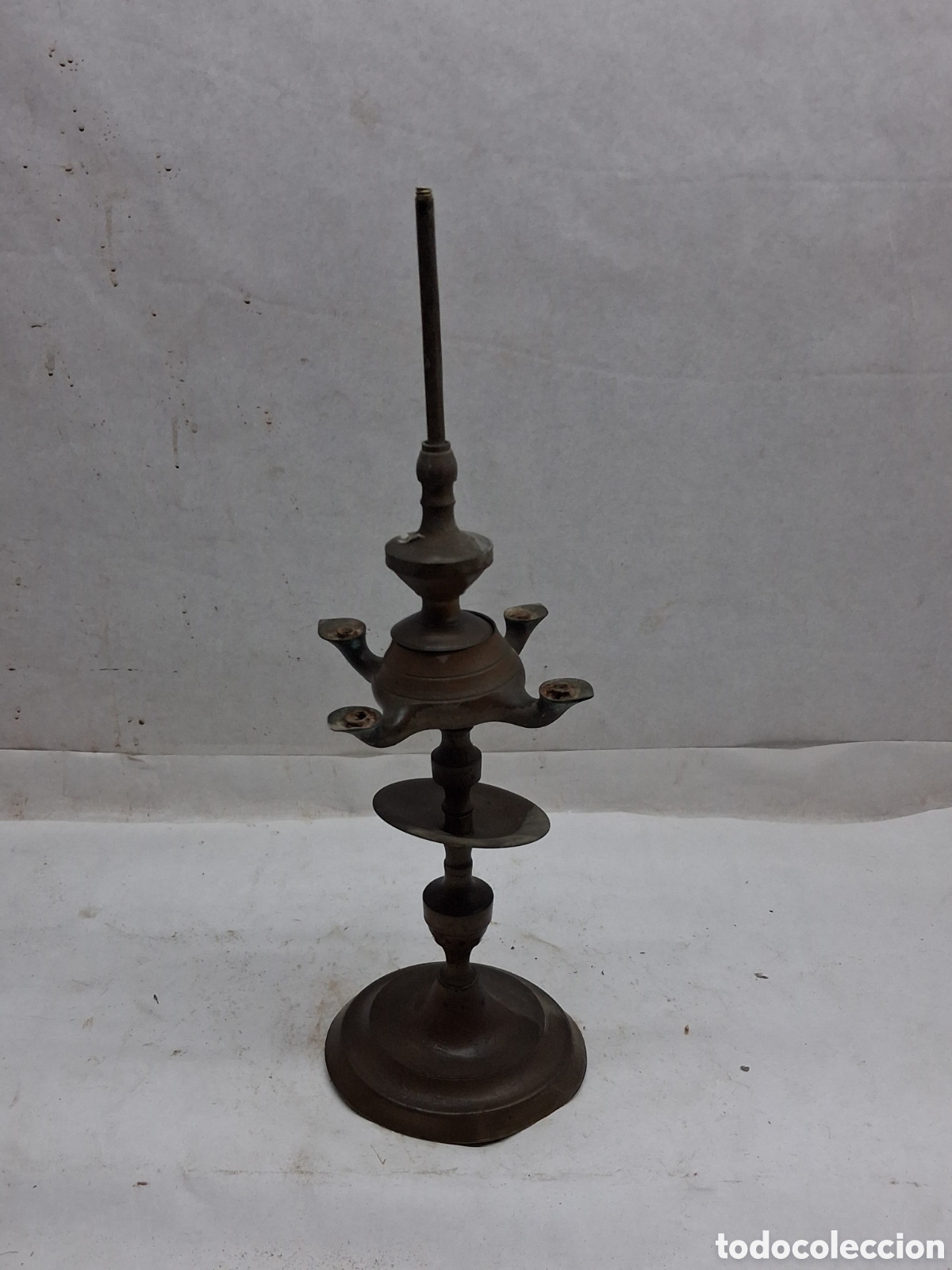 Antig&uuml;edades: L&aacute;mpara de aceite bronce