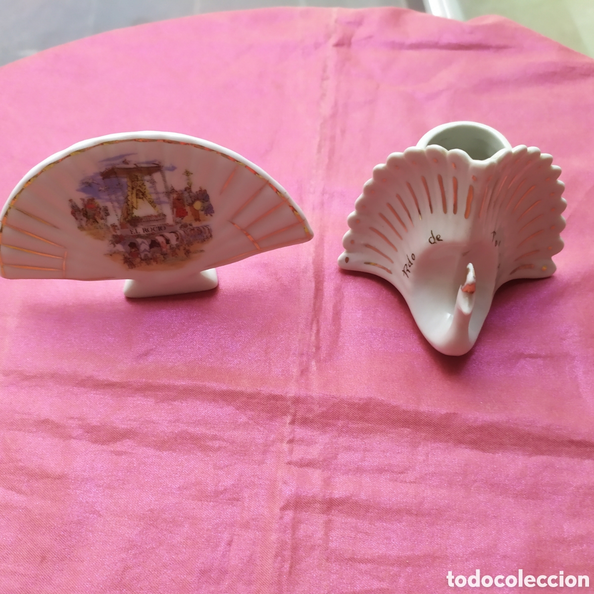 Antig&uuml;edades: Juego de 2 miniaturas de porcelana, la m&aacute;s alta mide 7 cm
