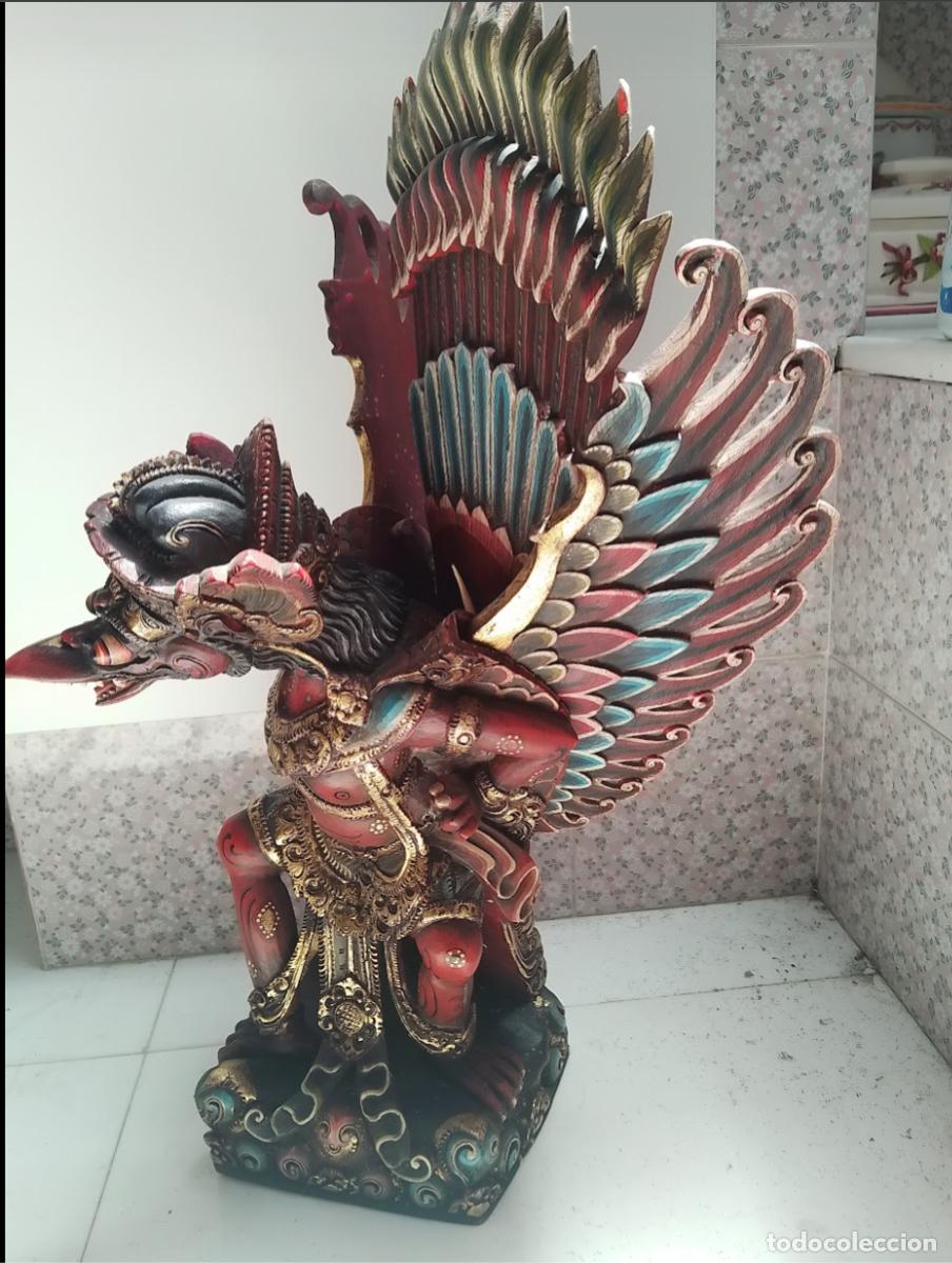 Antig&uuml;edades: figura de diablo balin&eacute;s en madera