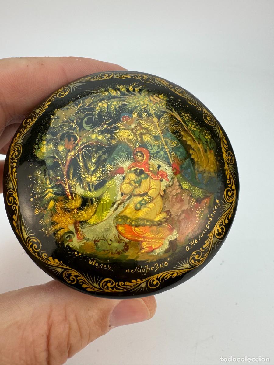 Antig&uuml;edades: Cajita lacada de Palekh Morozko, pintada a mano, cuento ruso