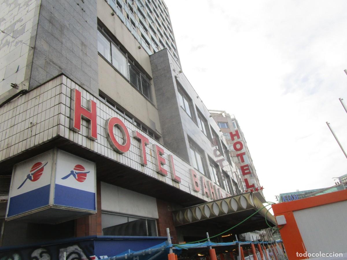 Antig&uuml;edades: HOTEL HAHIA DE VIGO -1974 CONSTRUIDO 2026 EN REFORMAS. 16 LETRAS LUMINOSO FRONTAL FACHADA 104X95X10