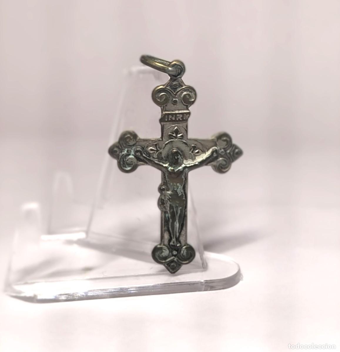 Antig&uuml;edades: Medalla religiosa / Colgante: CRUZ. M399