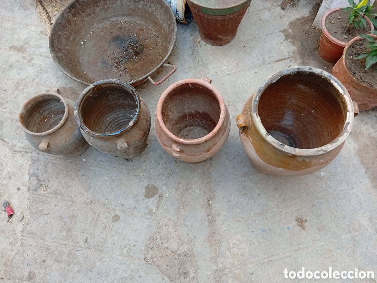 Antig&uuml;edades: Juego de cuatro orzas de barro
