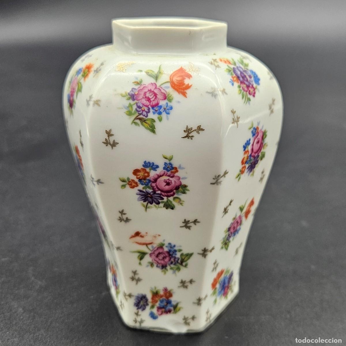 Antiguidades: Florero art nouveau de porcelana de Limoges. Francia - 1900 - 1920