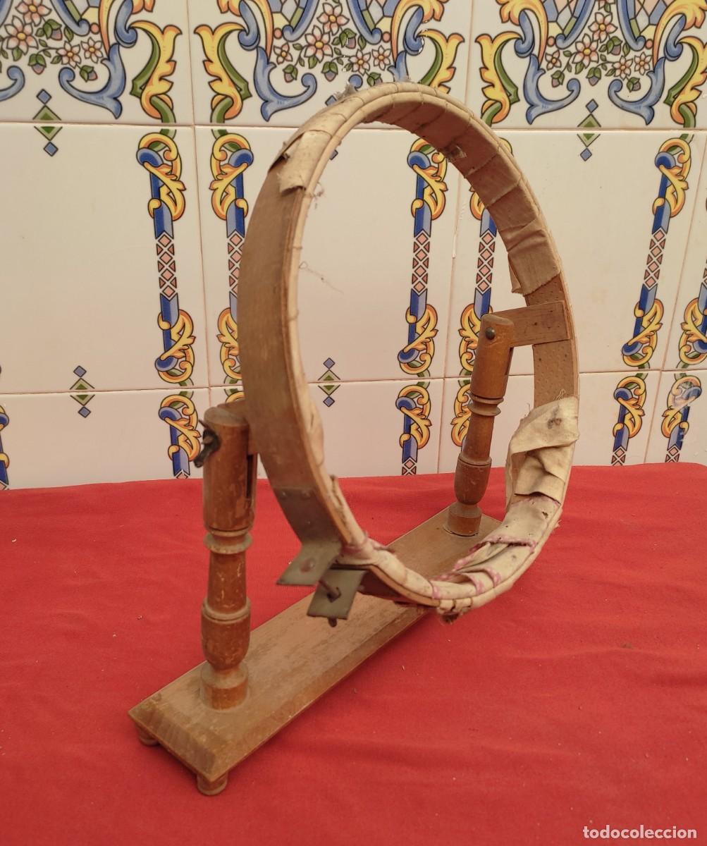 Antig&uuml;edades: antiguo bastidor de madera - 26cm diametro de aro