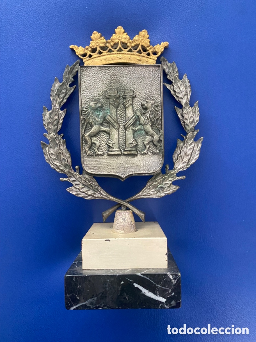 Antig&uuml;edades: ANTIGUO ESCUDO BADAJOZ