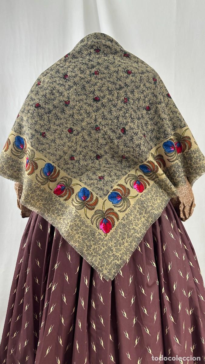 Antig&uuml;edades: Antiguo pa&ntilde;uelo de merino estampado