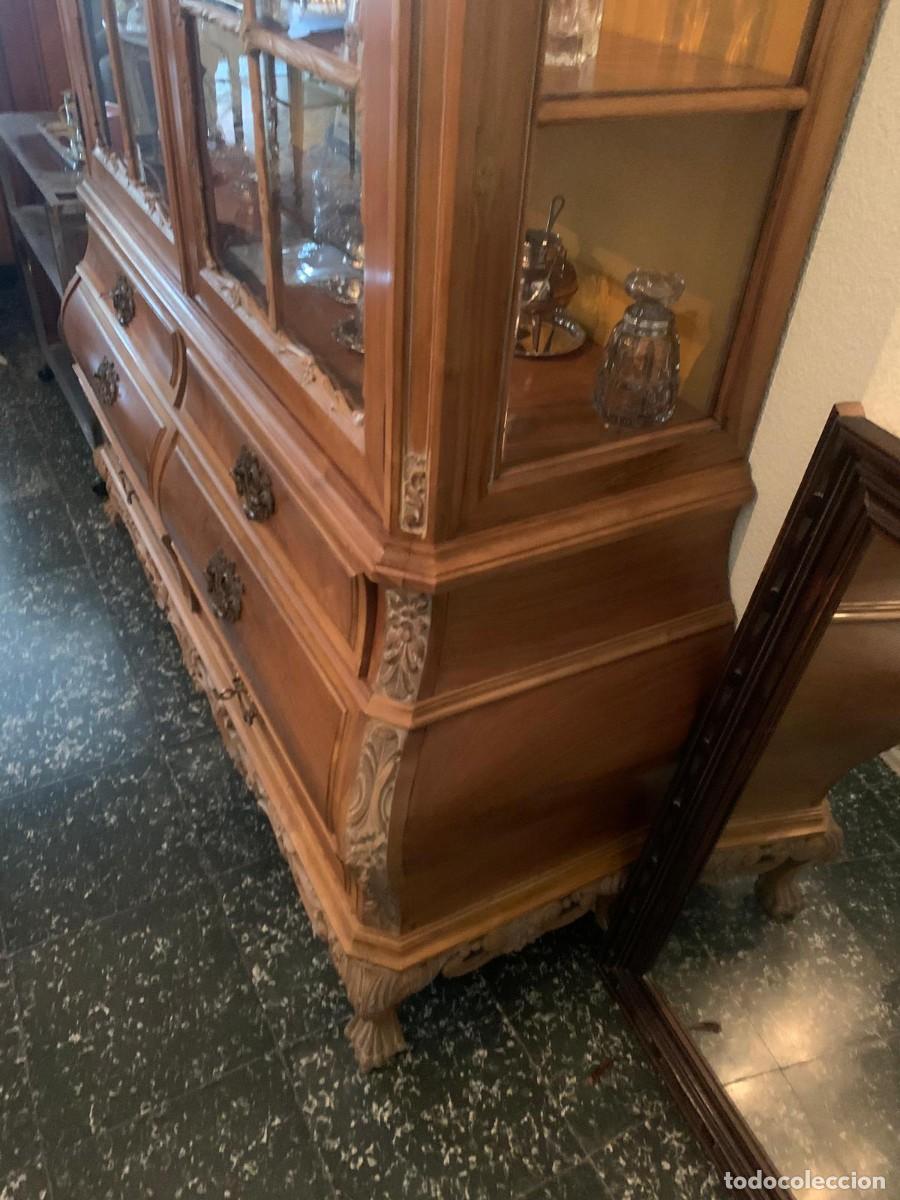 Antig&uuml;edades: Vitrina-aparador estilo Luis XV - Foto 8