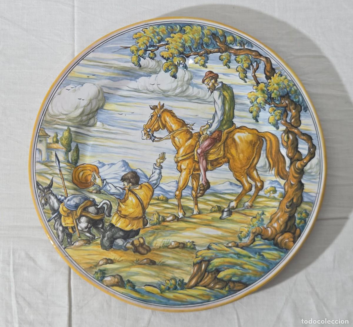 Antig&uuml;edades: Gran plato de Don Quijote y Sancho Panza, Talavera Duran, 37,5 cm de diametro