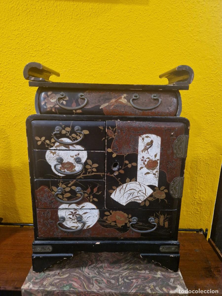 Antig&uuml;edades: Armario japon&eacute;s, principios del siglo XX