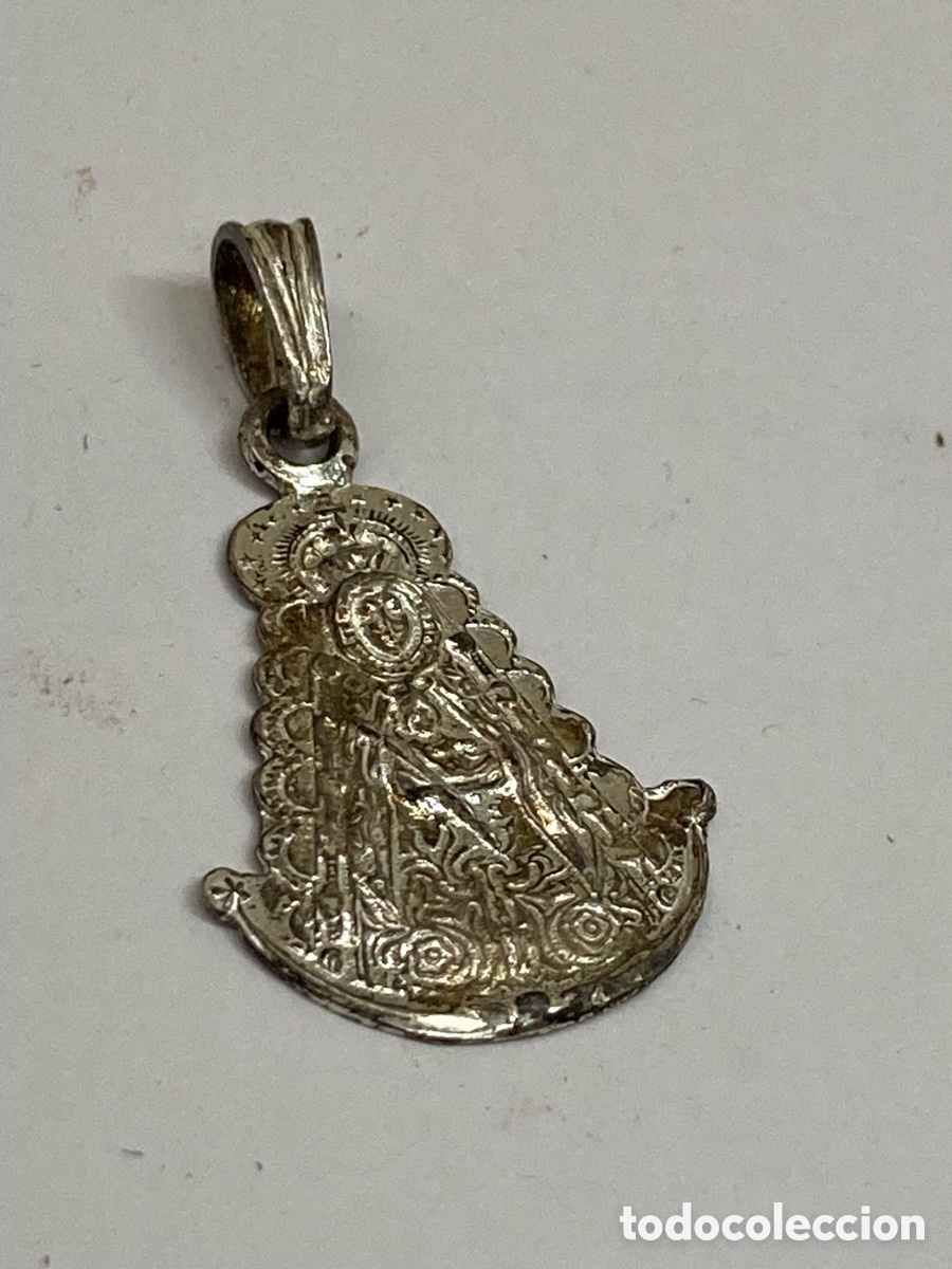 Antig&uuml;edades: Medalla de plata C617