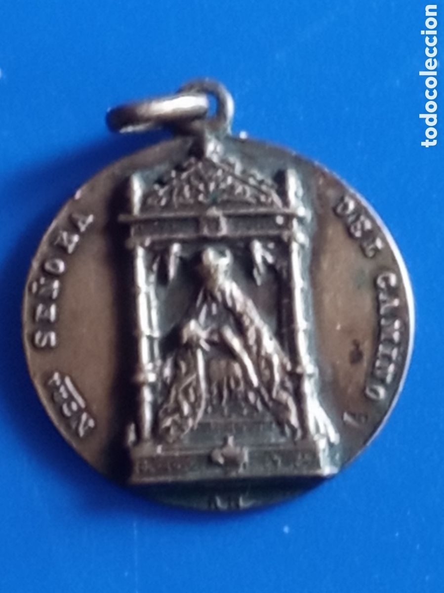 Antig&uuml;edades: Antigua medalla, Nuestra Se&ntilde;ora del Camino, mide 20 mm de di&aacute;metro