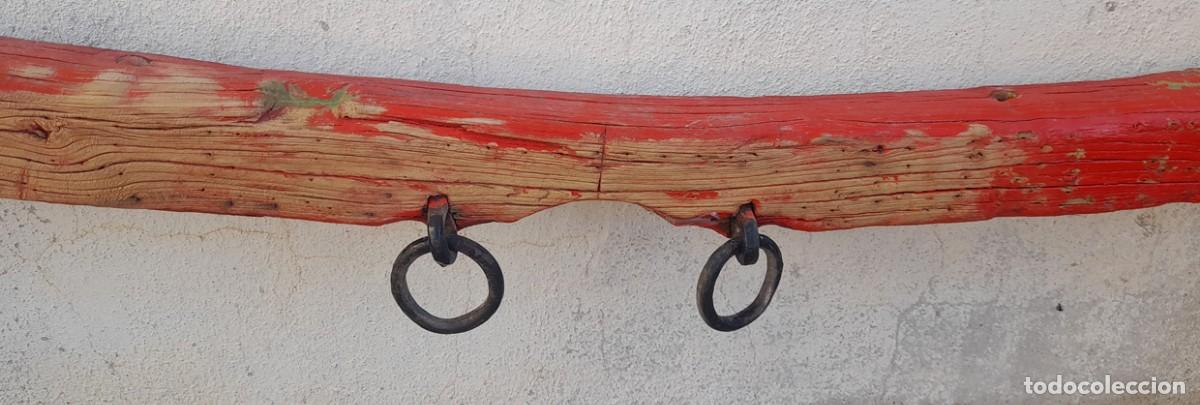 Antig&uuml;edades: Yugo de mulas antiguo doble tiro - Foto 3