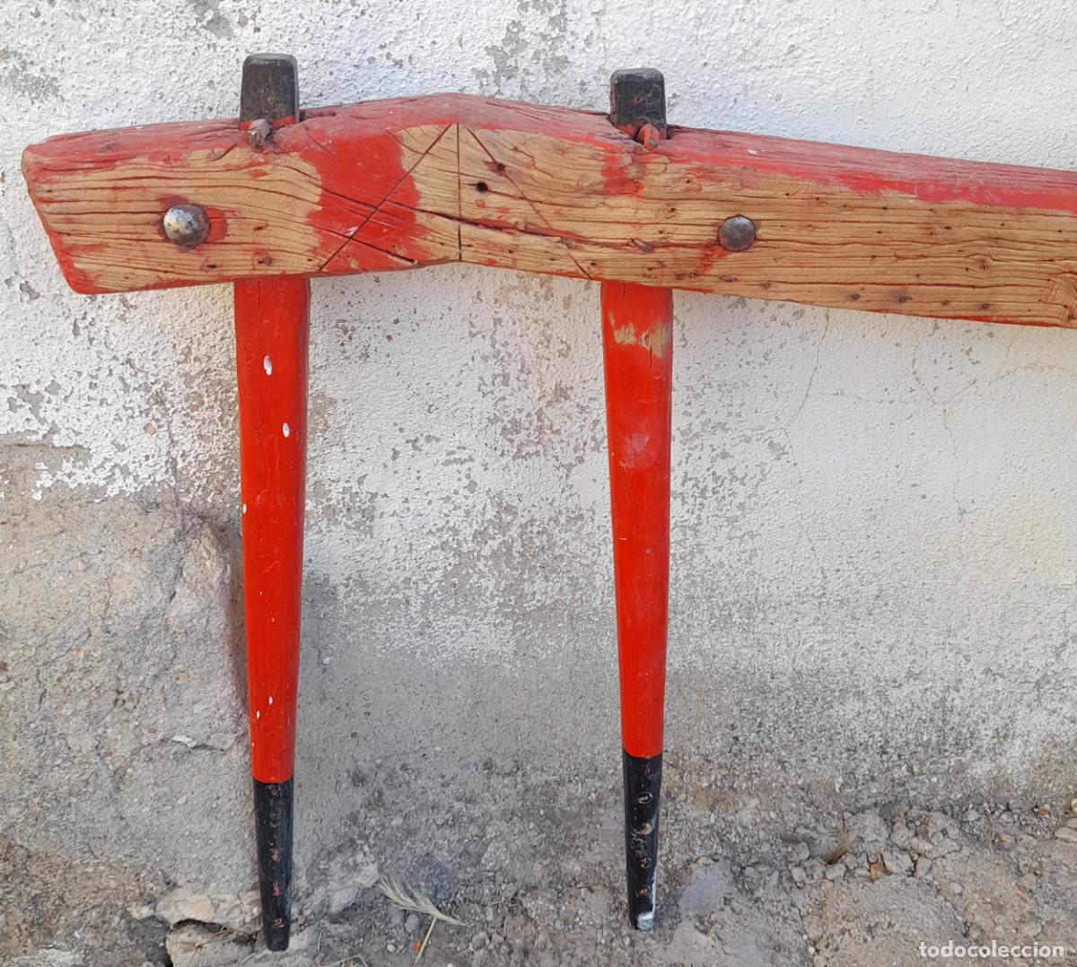 Antig&uuml;edades: Yugo de mulas antiguo doble tiro - Foto 5
