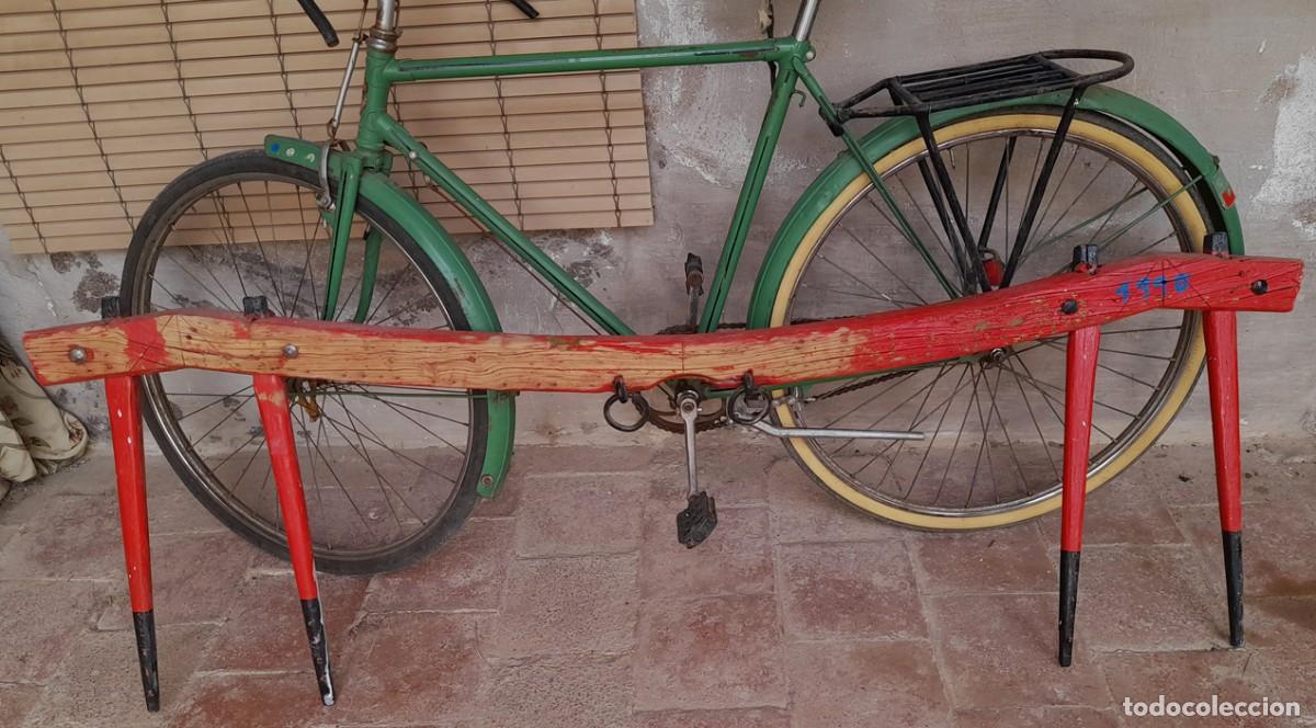 Antig&uuml;edades: Yugo de mulas antiguo doble tiro