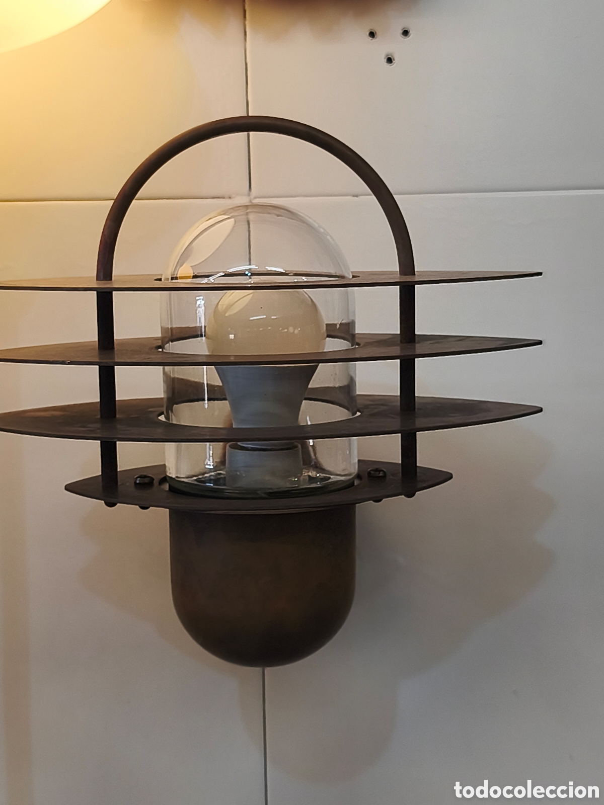 Antig&uuml;edades: Antigua lampara aplique de bronce - Foto 2