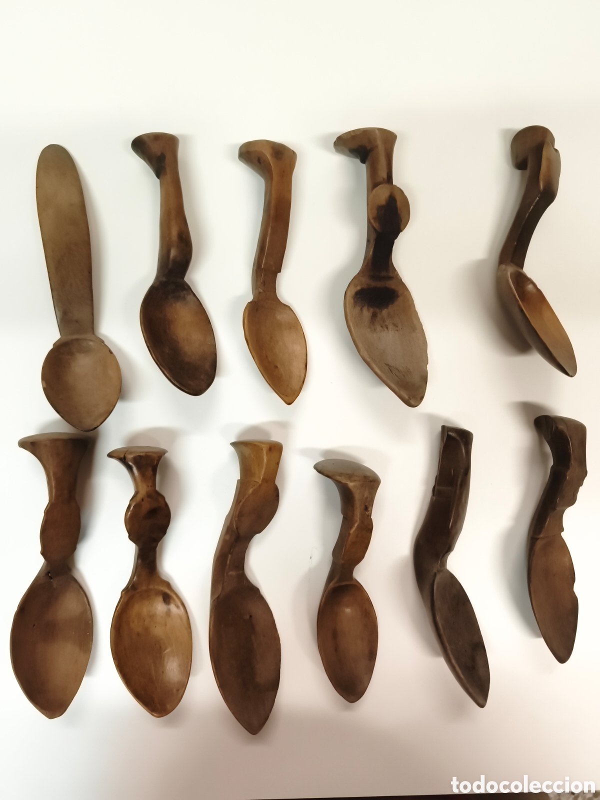 Antig&uuml;edades: Colecci&oacute;n de antiguas cucharas de madera arte pastoril