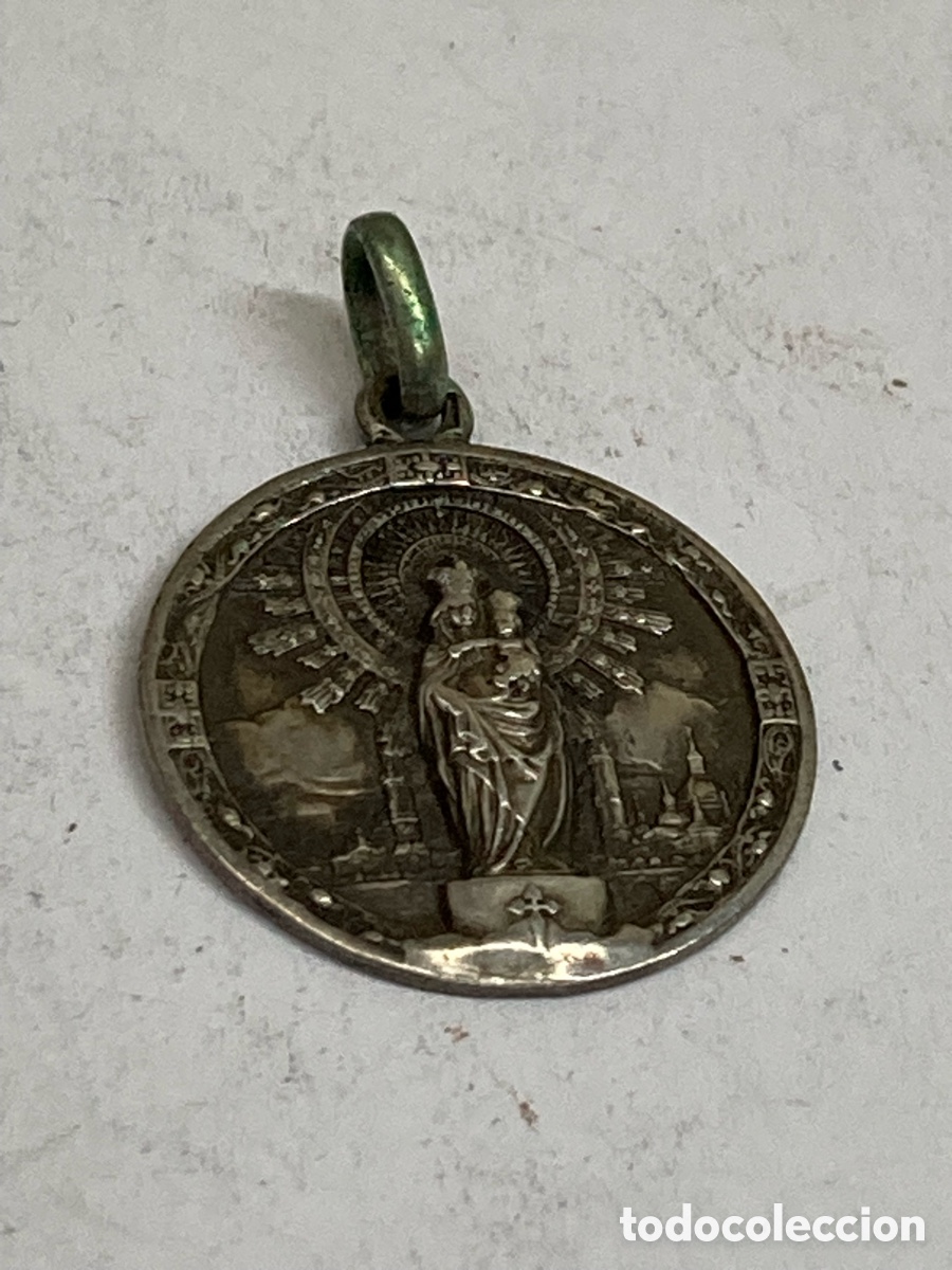 Antig&uuml;edades: Medalla de plata C617