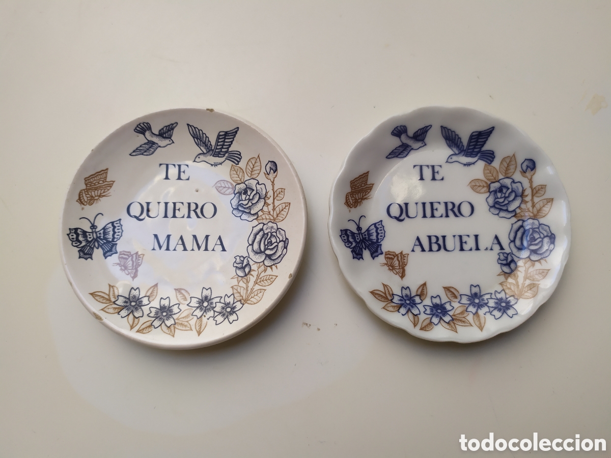 Antig&uuml;edades: Lote 2 platos de cer&aacute;mica en miniatura, miden 8 cm de di&aacute;metro