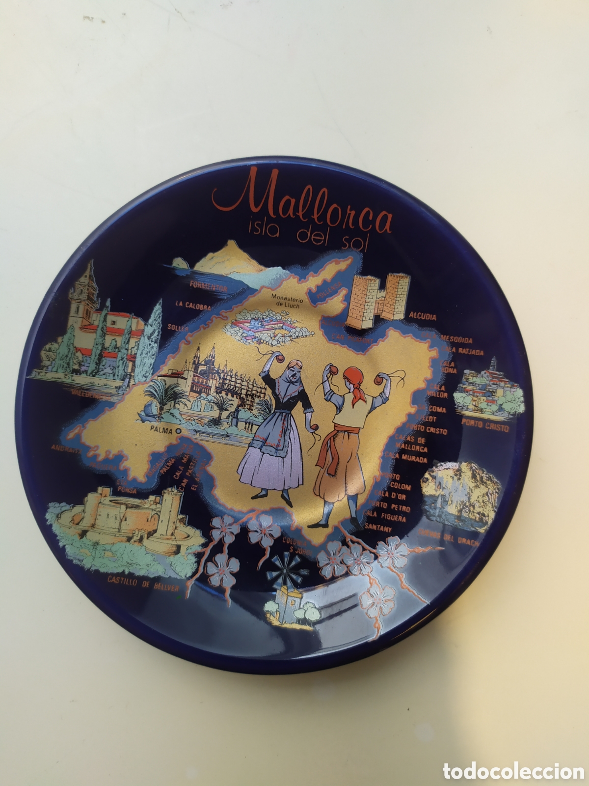 Antig&uuml;edades: Plato de cer&aacute;mica en miniatura souvenirs de Mallorca, mide 12 cm de di&aacute;metro