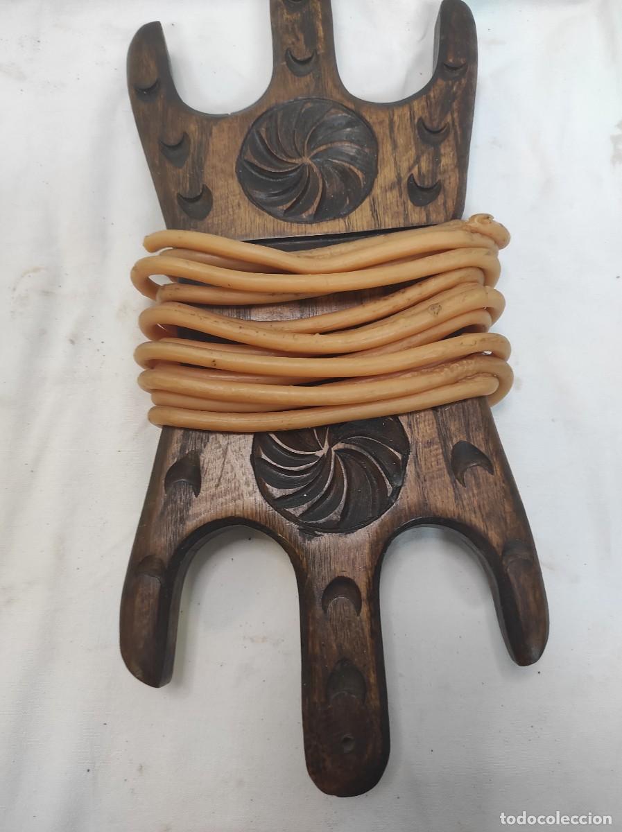 Antig&uuml;edades: Argizaiola Tradicional Grande, tallada en madera parece roble!