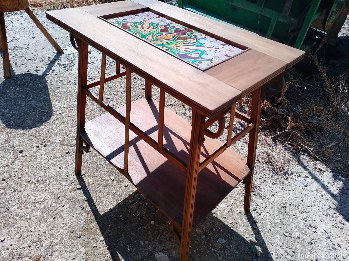 Antiques: Mesa auxiliar Art Nouveau final S.XIX. restaurada