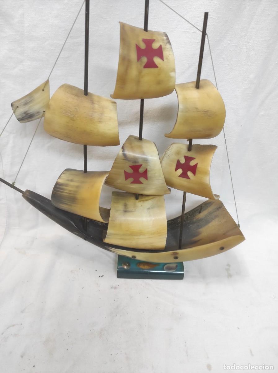 Antig&uuml;edades: Bonito barco carabela hecho de asta de toro!