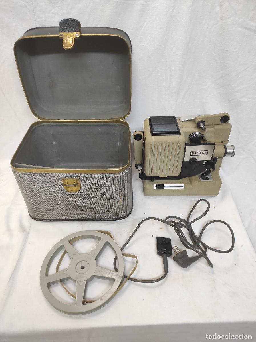 Antig&uuml;edades: Proyector de super 8 Eumig automatic con su caja, no probado!
