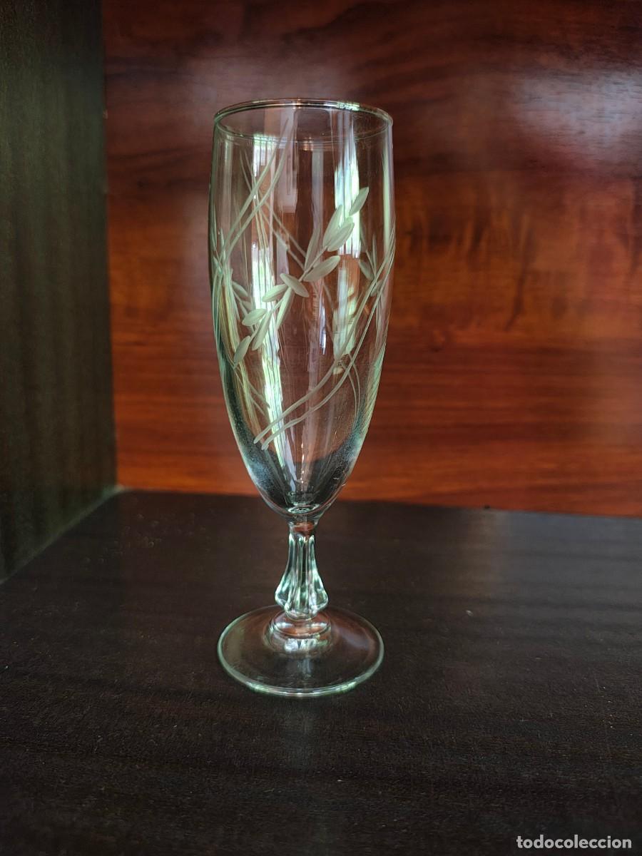 Antig&uuml;edades: 11 Copas Cava Cristal Grabado - Foto 1