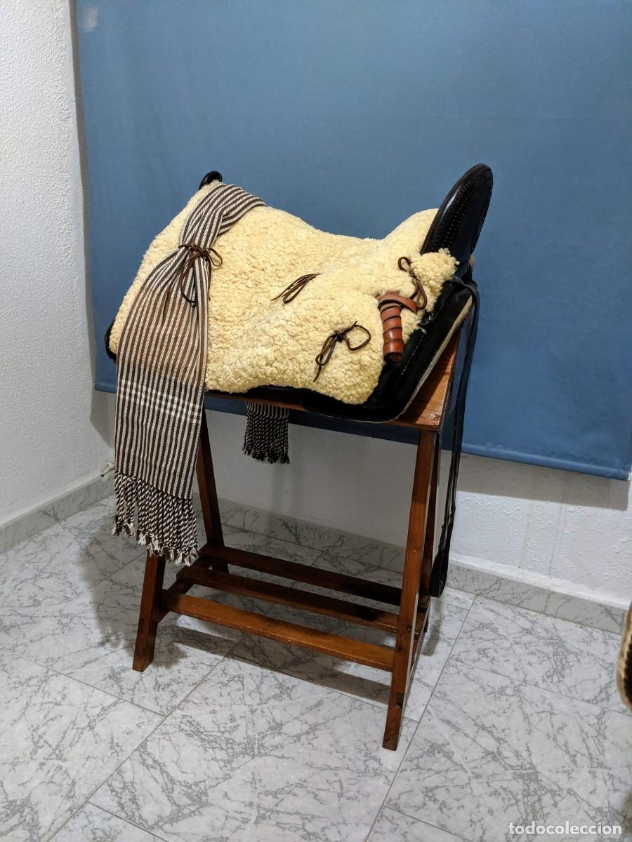 Antiques: Montura vaquera espectacular
