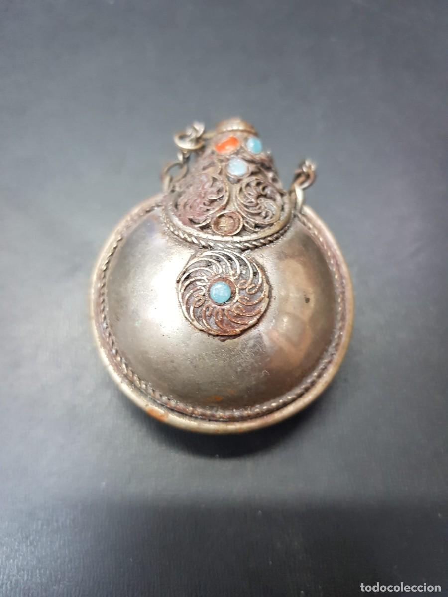 Antig&uuml;edades: ANTIGUO PERFUMERO/ESENCIERO ARABE-EN METAL Y DECORADO