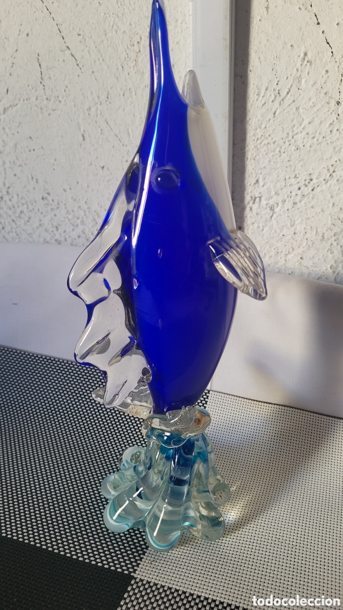 Antig&uuml;edades: Antiguo florero Delfin cristal - Foto 2